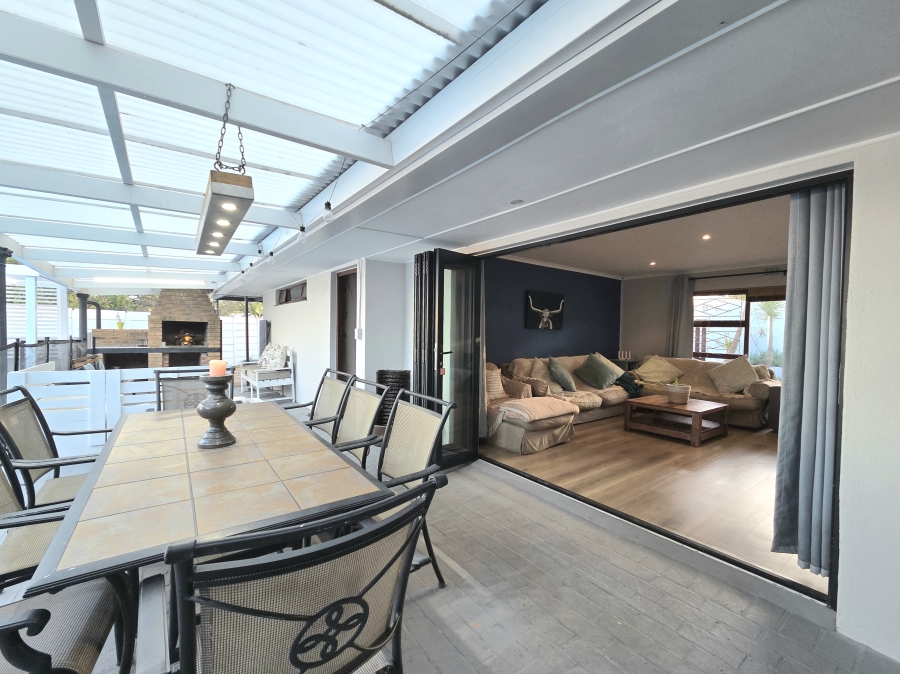 5 Bedroom Property for Sale in Eversdal Western Cape